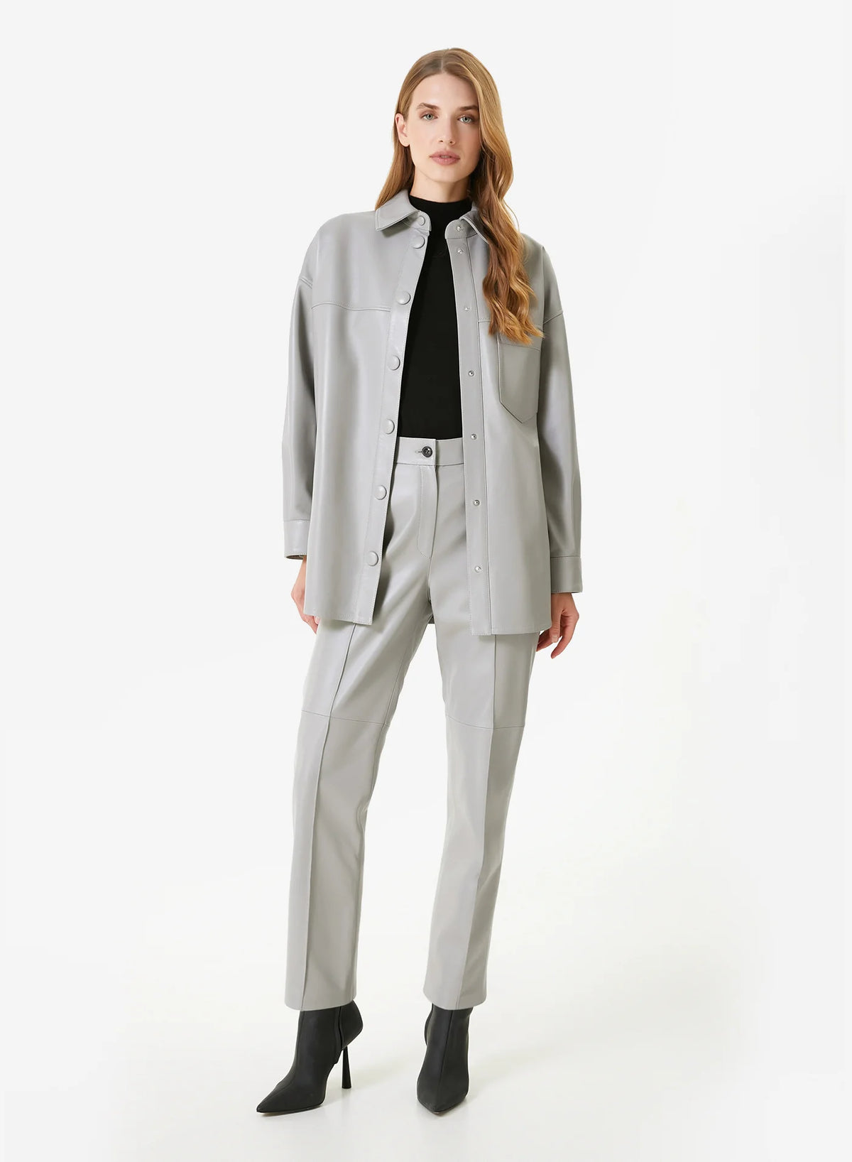 Pantalon en cuir gris